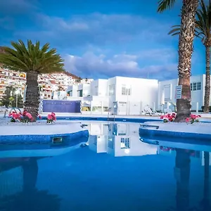 renovated-flat-with-balcony-near-las-vistas-beach.tenerifehoteles.net/